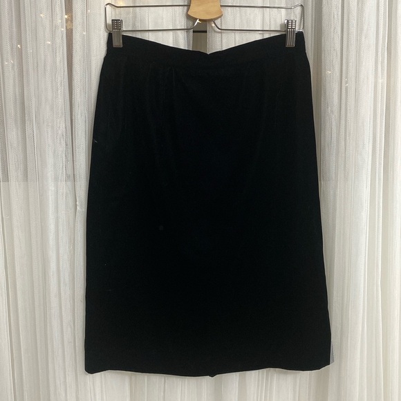 Hand crafted velour/silk black pencil skirt! Quiet Luxury! Holiday party! Size S - Picture 1 of 7